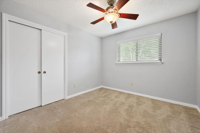 704 Whistler Drive, Arlington, TX 76006
