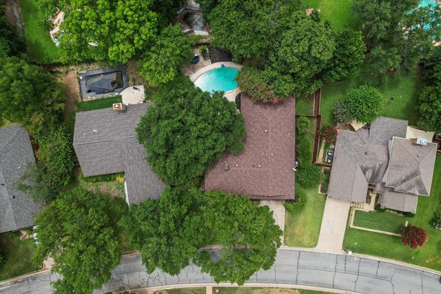 704 Whistler Drive, Arlington, TX 76006