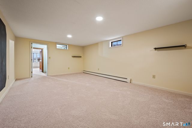 47 Eckert Road, Newington, CT 06111