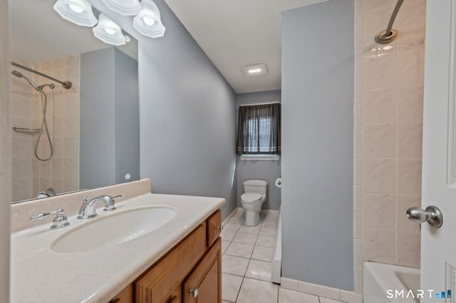 47 Eckert Road, Newington, CT 06111