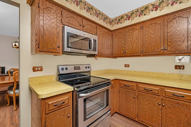 25408 W Willow Drive, Plainfield, IL 60544