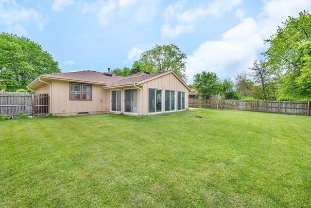25408 W Willow Drive, Plainfield, IL 60544