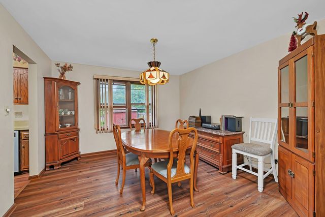 25408 W Willow Drive, Plainfield, IL 60544