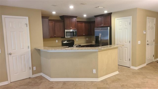 2914 ROYAL TUSCAN LANE, Valrico, FL 33594