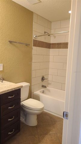 2914 ROYAL TUSCAN LANE, Valrico, FL 33594