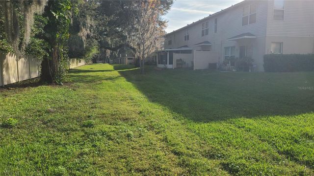 2914 ROYAL TUSCAN LANE, Valrico, FL 33594