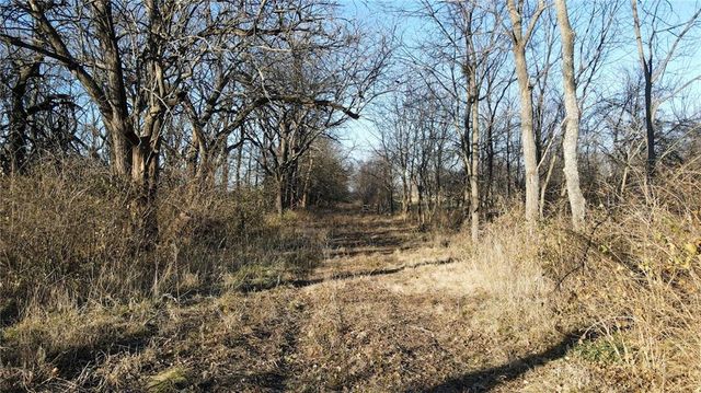 South School Road, Raymore, MO 64083