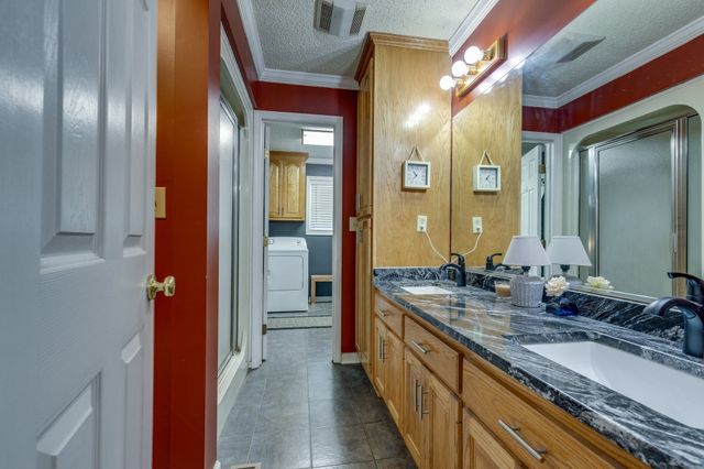 353 Major Rd, Cornersville, TN 37047