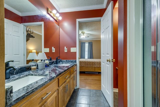 353 Major Rd, Cornersville, TN 37047