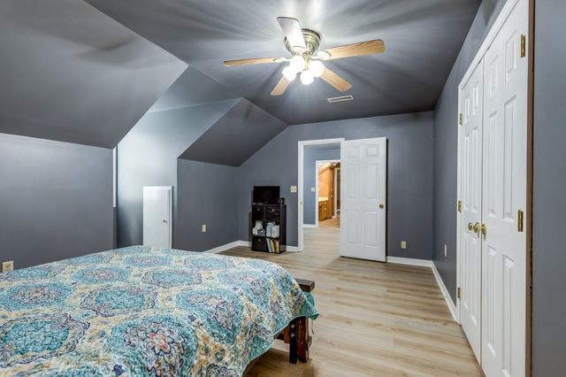 353 Major Rd, Cornersville, TN 37047