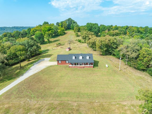 353 Major Rd, Cornersville, TN 37047