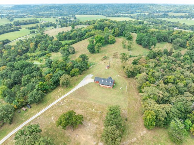 353 Major Rd, Cornersville, TN 37047