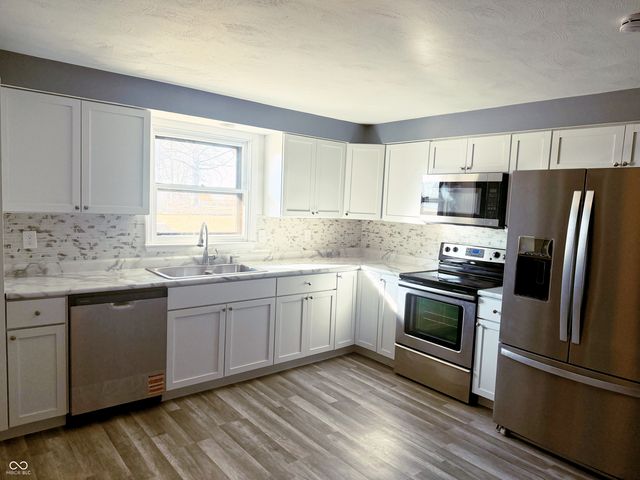 1885 E Tumbleweed Lane, Alexandria, IN 46001