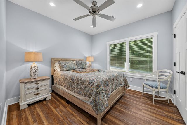 126 Morningside Dr, Hot Springs, AR 71913