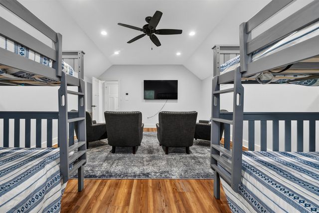 126 Morningside Dr, Hot Springs, AR 71913