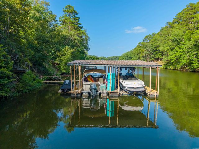 126 Morningside Dr, Hot Springs, AR 71913
