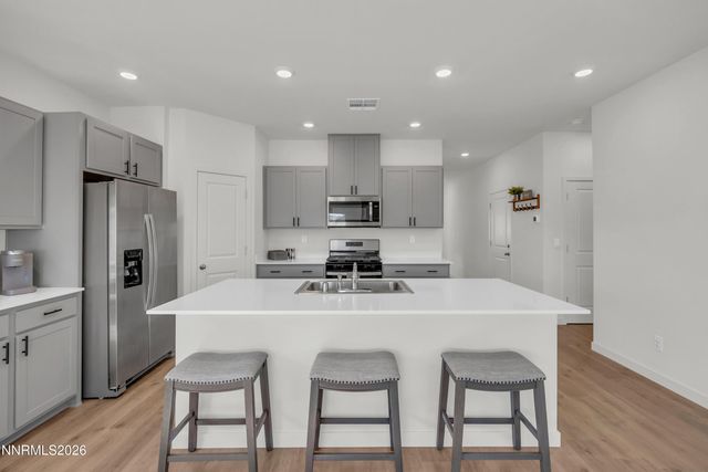 7558 Grassy Plains Drive, Reno, NV 89506