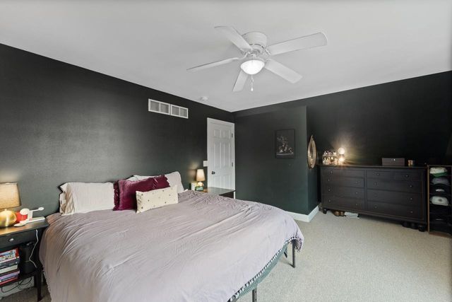 6105 25th AVENUE, Kenosha, WI 53143