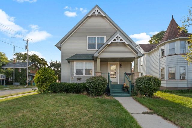 6105 25th AVENUE, Kenosha, WI 53143