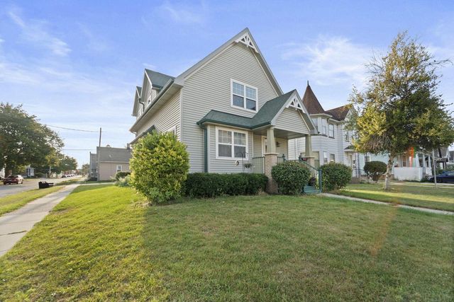 6105 25th AVENUE, Kenosha, WI 53143