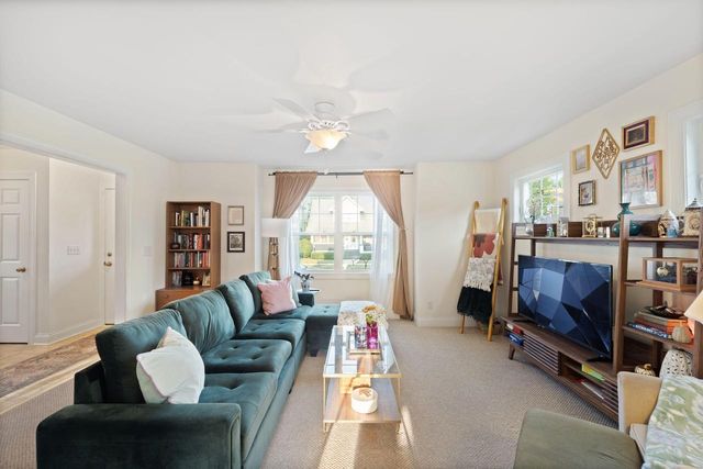 6105 25th AVENUE, Kenosha, WI 53143