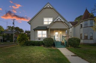 6105 25th AVENUE, Kenosha, WI 53143