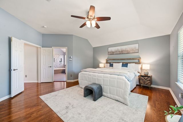 6605 Fox Glen Drive, Arlington, TX 76001