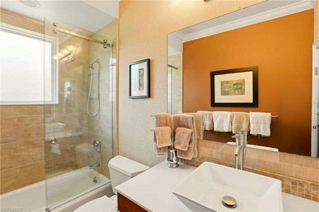 11180 Phoenix WAY, Naples, FL 34119