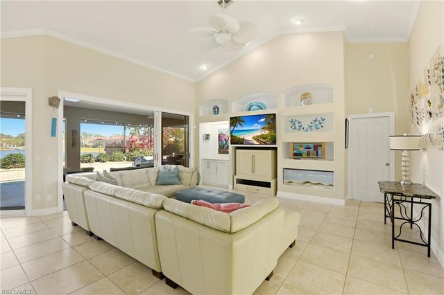 11180 Phoenix WAY, Naples, FL 34119