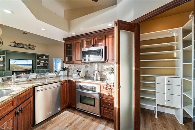 27111 Flamingo DR, Bonita Springs, FL 34135