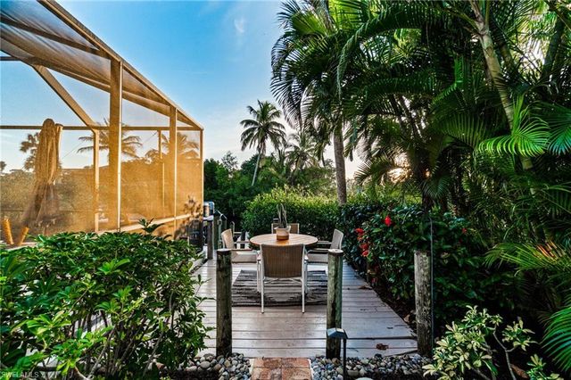 27111 Flamingo DR, Bonita Springs, FL 34135