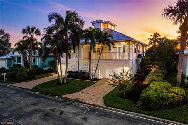 27111 Flamingo DR, Bonita Springs, FL 34135