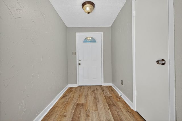 10402 Gulfstream Lane, Sugar Land, TX 77498