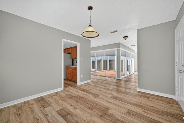 10402 Gulfstream Lane, Sugar Land, TX 77498