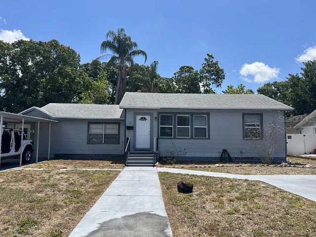 1713 29TH STREET W, Bradenton, FL 34205