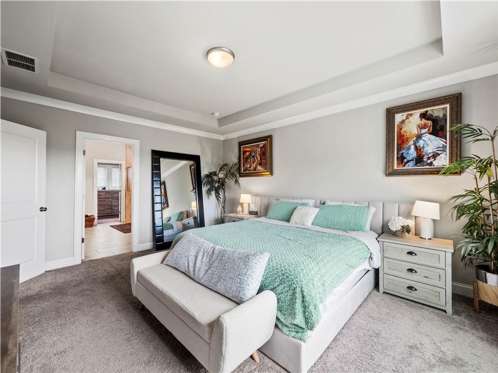 Image 30 of property listing at 5730 Arbor Green Circle, Sugar Hill, GA 30518