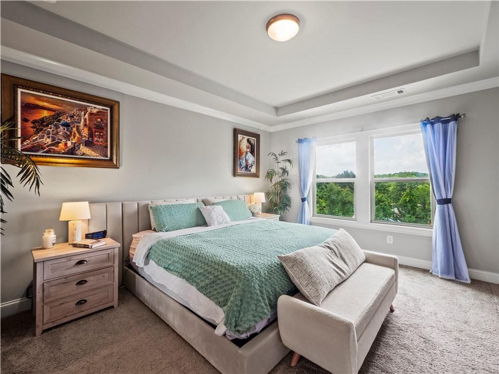 Image 31 of property listing at 5730 Arbor Green Circle, Sugar Hill, GA 30518