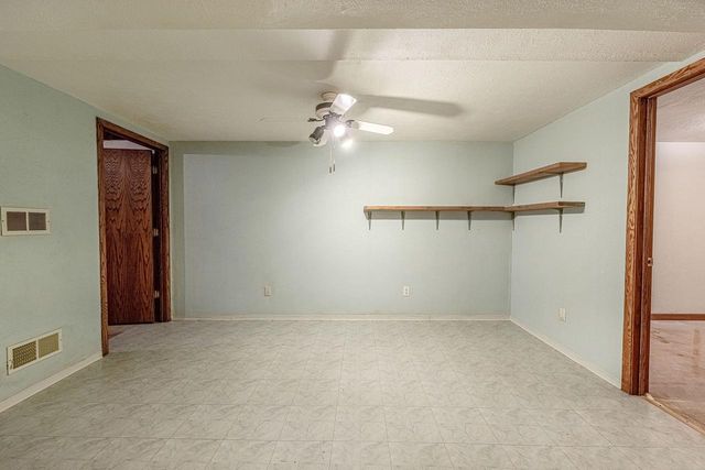 195 ASH Street, Oregon, WI 53575