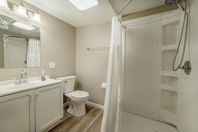 195 ASH Street, Oregon, WI 53575