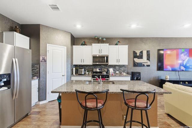 5515 Stormie Keep, San Antonio, TX 78266