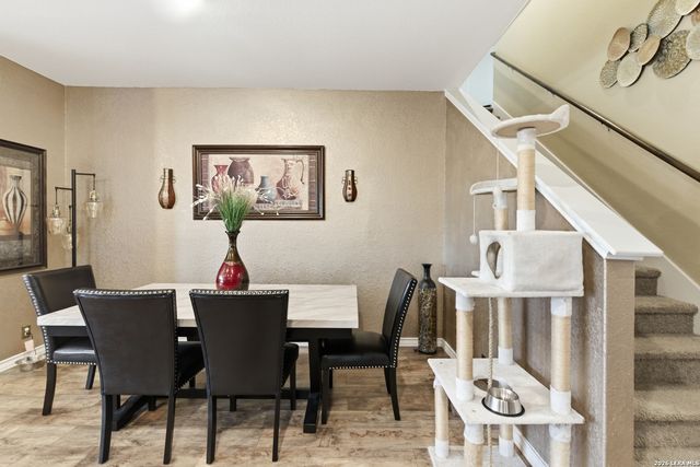 5515 Stormie Keep, San Antonio, TX 78266