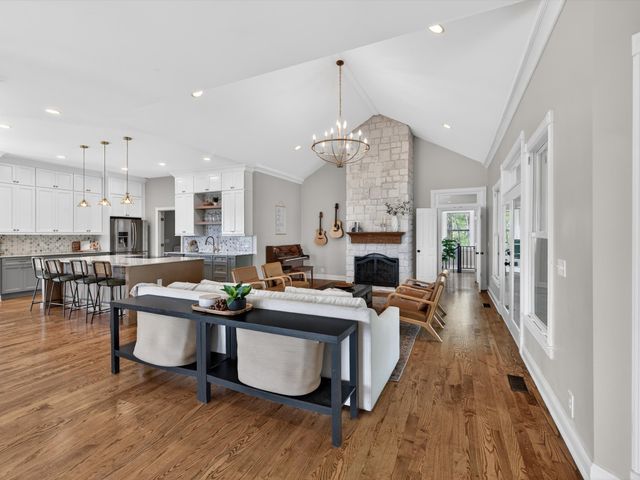 4321 Long Ln, Franklin, TN 37064