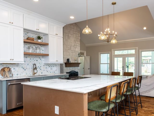 4321 Long Ln, Franklin, TN 37064