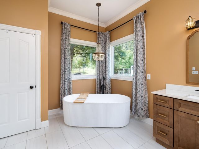 4321 Long Ln, Franklin, TN 37064
