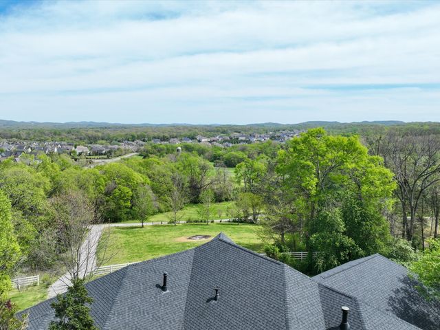 4321 Long Ln, Franklin, TN 37064