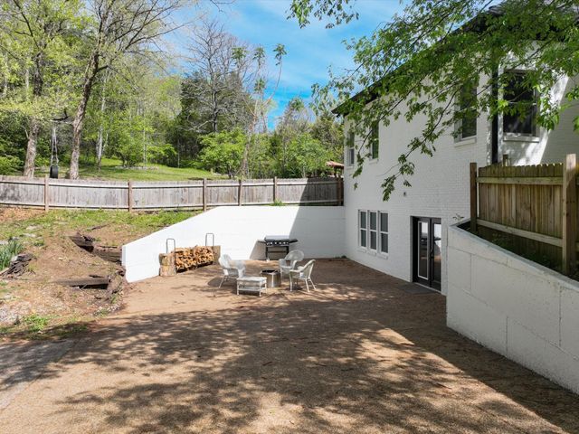 4321 Long Ln, Franklin, TN 37064