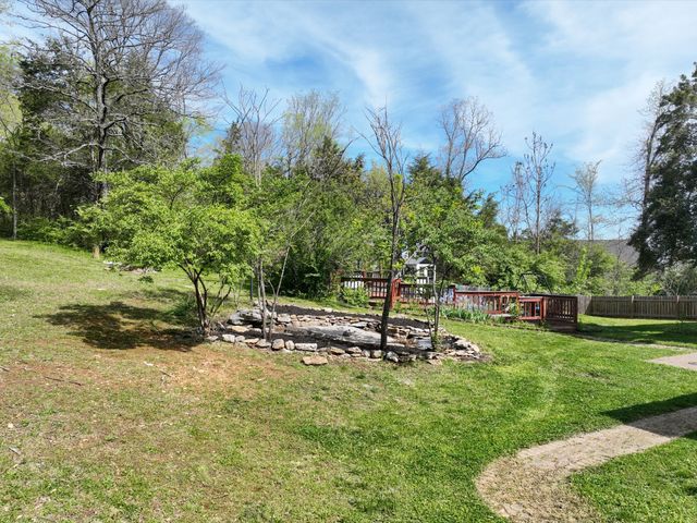 4321 Long Ln, Franklin, TN 37064