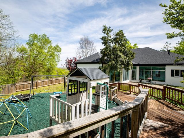 4321 Long Ln, Franklin, TN 37064