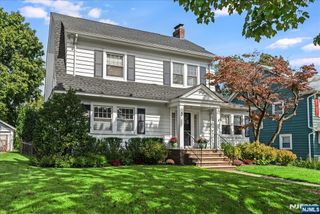 5 Inness Place, Glen Ridge, NJ 07028
