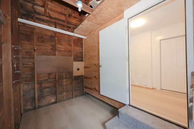 32 Raymond Road, Auburn, NH 03032